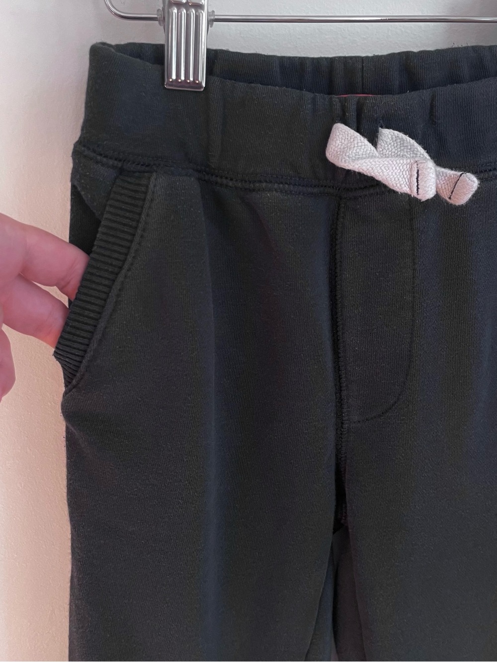 $4 💥Soft Slouchy Sweatpants Joggers, Trimmed Front Pockets, French Terry, Black